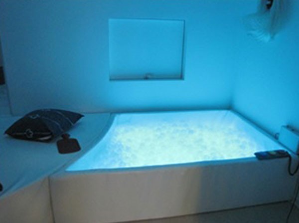Boldbad med lys - kvadratisk